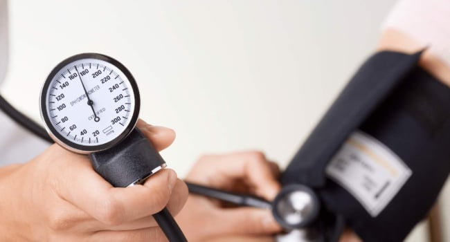 Measure blood pressure 2 times a day: Armenia cardiologist gives advice on weather fluctuations