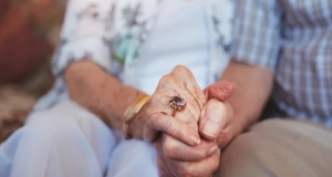 Какие вредные привычки могут продлевать жизнь пожилым людям?