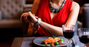 Ученые опровергли миф о вреде позднего ужина