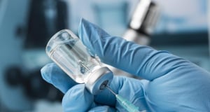 В Британии начались испытания первой в мире «индивидуальной» вакцины от меланомы