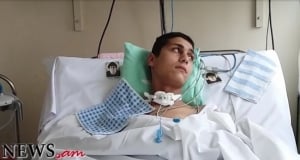Раненый в апреле Рубен сам управляет специальным инвалидным креслом