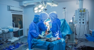 Ведущий финский специалист проведет операции по эндопротезированию в МЦ «Наири»