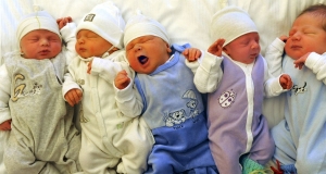 Փետրվարի 12-ին Երեւանում ծնվել է 61 երեխա