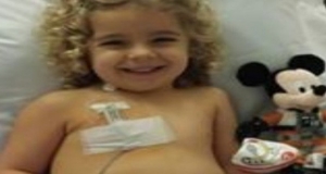 Одобрительный пост под фотографией платья незнакомки помог спасти больного раком мальчика