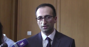 В новой редакции антитабачного закона больший акцент будет сделан на учреждениях, а не на самих курильщиках &ndash; министр