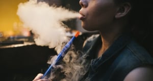 Какие болезни развиваются при постоянном курении кальяна?