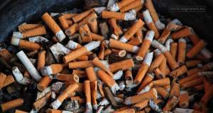 Doing exercises can be dangerous for smokers, doctor says