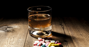 What drugs are incompatible with alcohol?