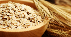 Why oats improve condition of patients with celiac disease and gluten intolerance?
