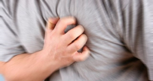 What diseases increase risk of heart attack?