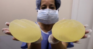 New possible dangers of breast implants identified in U.S.