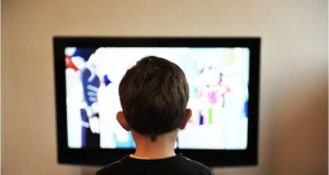 Ученые выяснили, в каких случаях просмотр телевизора  может быть полезным для детей