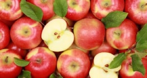 Насколько полезно есть яблоко в качестве перекуса?