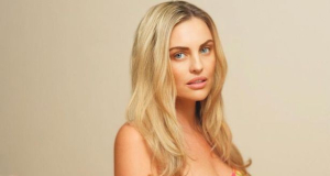 Gym-obsessed model loses weight having sex