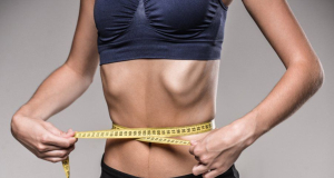 Дефицит фолиевой кислоты  наблюдается у 98% женщин с недостаточным весом