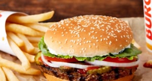 Appetite: Scientists found out the secret to the appeal of large portions of fast food
