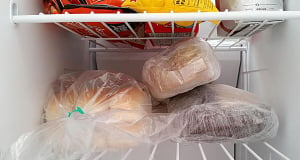 The Conversation: Хранение хлеба в холодильнике повышает его полезность