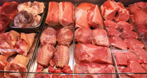 Красное и ультра-обработанное мясо повышает риск развития рака