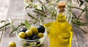 Исследование: Употребление оливкового масла снижает риск смерти от деменции