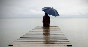 HealthPsychology: кратковременное одиночество может стать причиной головной боли