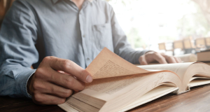 NeuroImage: reading positively affects the functioning of two brain regions