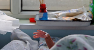 Woman in China Visits Doctor for Stomach Pain, Unexpectedly Gives Birth