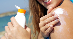 Scientists Identify Hidden Threat of Sunscreen to Marine Environment