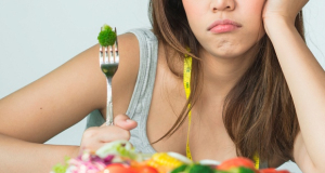 Nutrition and Age: Why Diets Affect Men and Women Differently