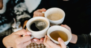 Food & Function: Tea and Coffee Improve Lung Function