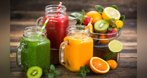 Smoothies, Juice, or Whole Fruits: What&rsquo;s the Healthiest Way to Eat Fruit?