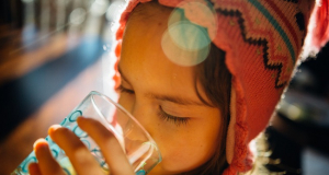 AJHE: Drinking Clean Water in Childhood Extends Life Expectancy by Months