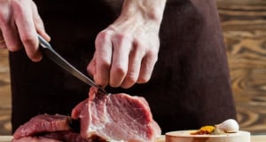 Nearly One Million People and 27 Years of Follow-Up: Scientists Examine How Meat Consumption Is Linked to Longevity
