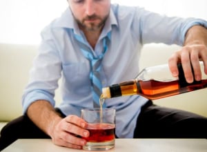 Alcohol Affects Cognitive Function Differently in Men and Women – Scientists